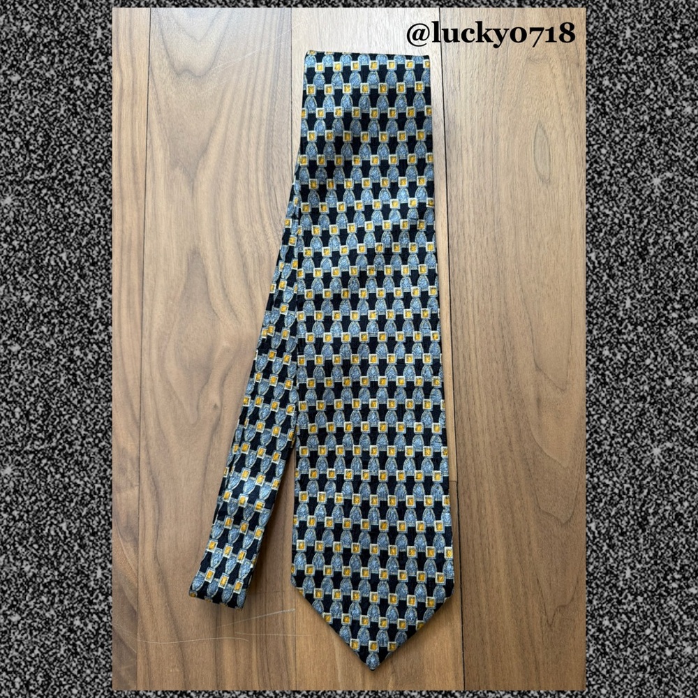 Ermenegildo Zegna EUC Black, Gray and Yellow Geometric Tie